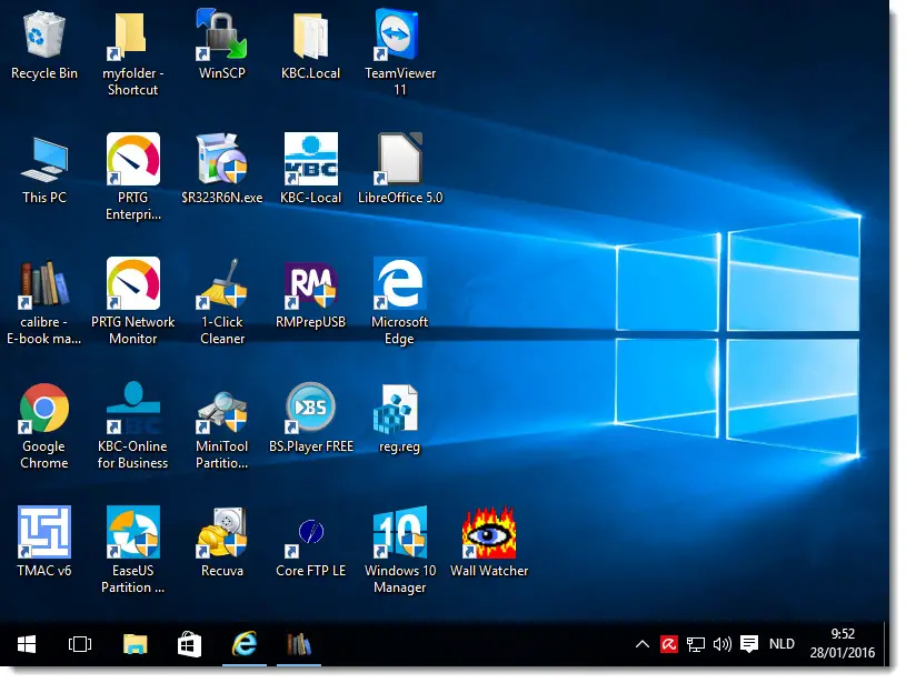 using multiple desktops windows 10